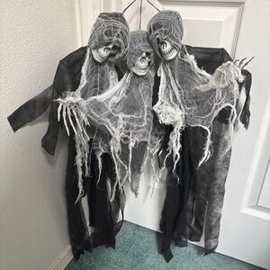 Set Of 3 Hanging Halloween Skeleton Ghosts Decor Grim Reapers Flying Ghost 30” T